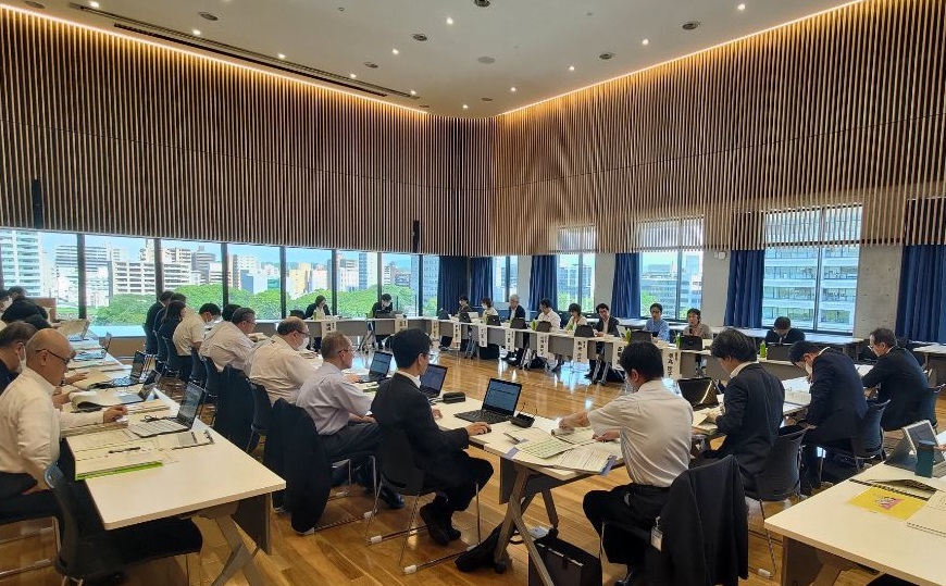 令和6年度委員会（全体写真）
