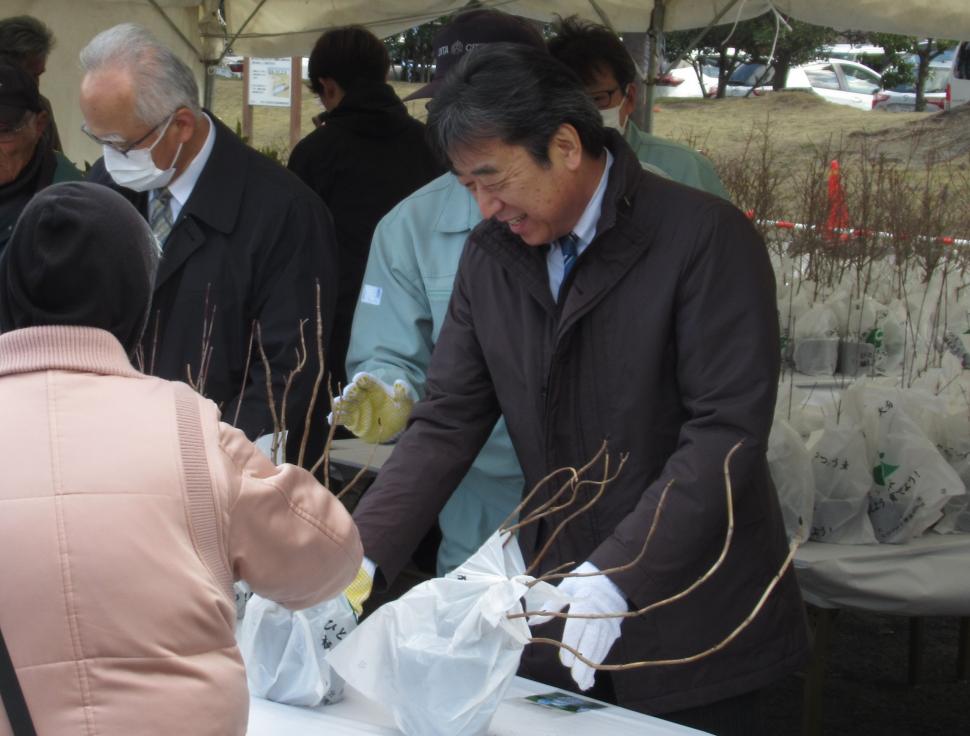 「第32回おおいた人とみどりふれあいいち」の様子