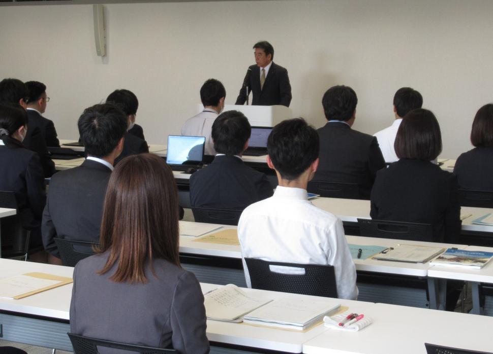 大分市総合計画基本構想・基本計画企画プロジェクトチーム委嘱状交付式の様子