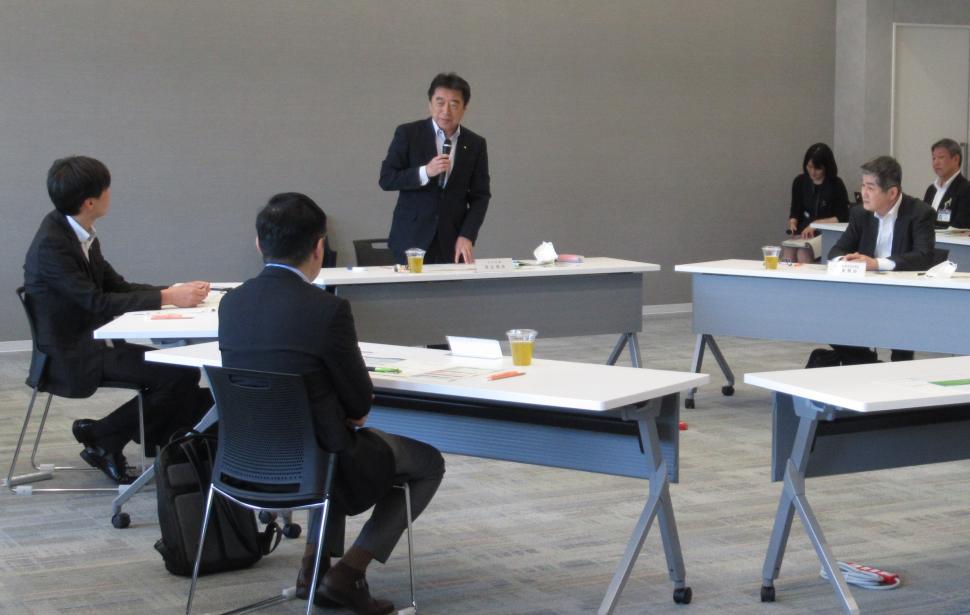 令和6年度第1回大分市総合教育会議の様子