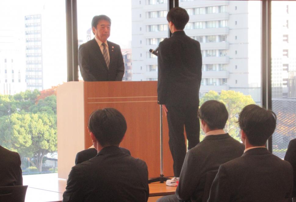 令和6年度全国高等学校総合体育大会(冬季大会)等出場激励壮行会の様子