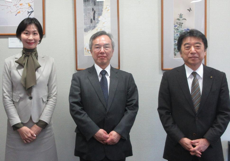 表敬訪問(在ポルトガル日本国大使館 特命全権大使)の様子