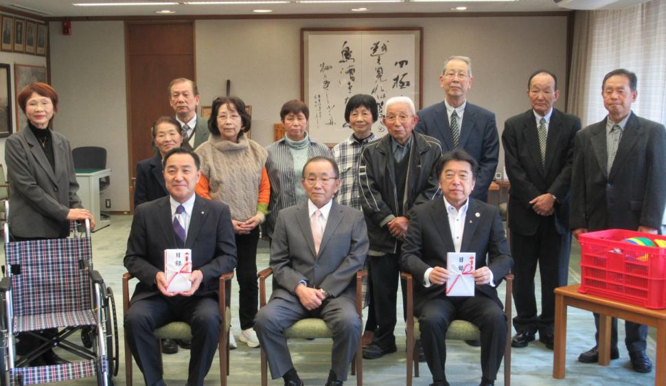 寄附受入式(KM東明クラブ)の様子