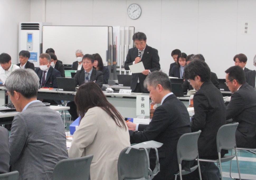 大分市人権施策推進審議会委員委嘱状交付式の様子