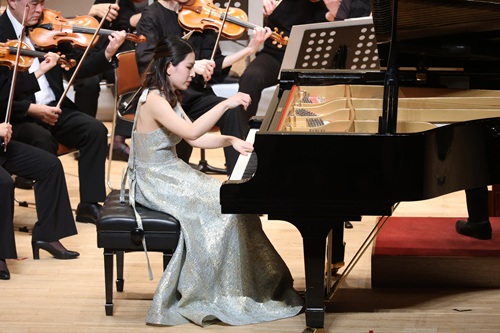 吉元 優喜乃演奏