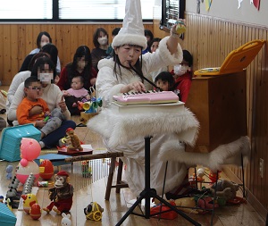 出演者ケイピャンの演奏