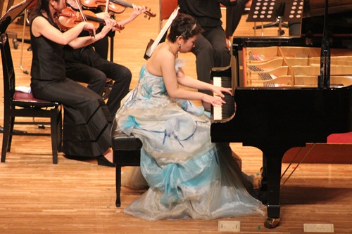 中川 千尋演奏