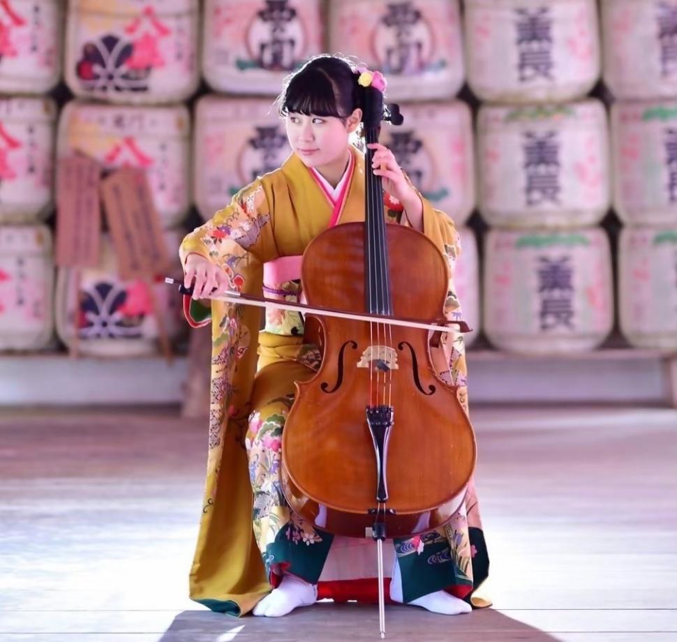 河野里菜