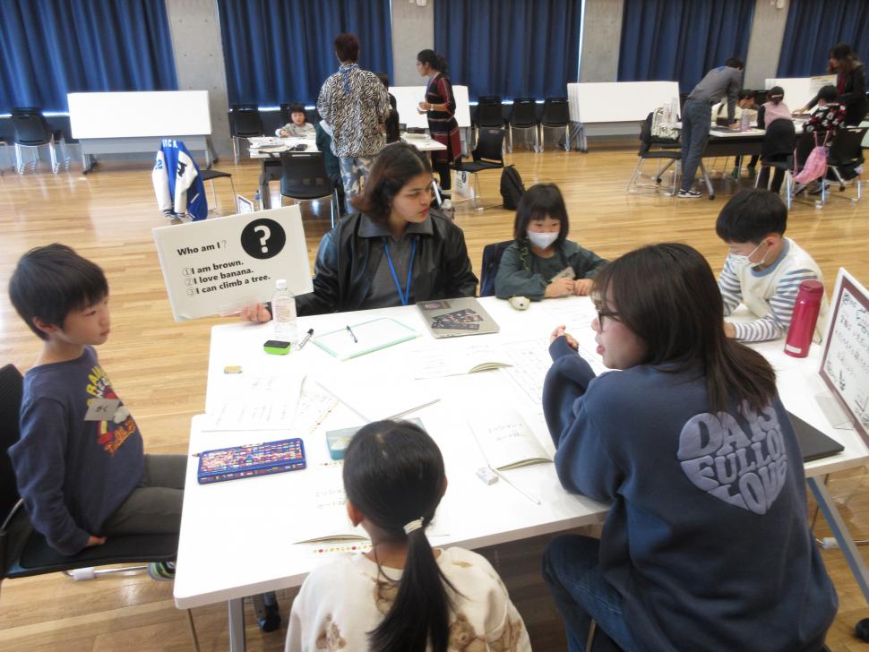 「Who am I ?」クイズから挑戦
