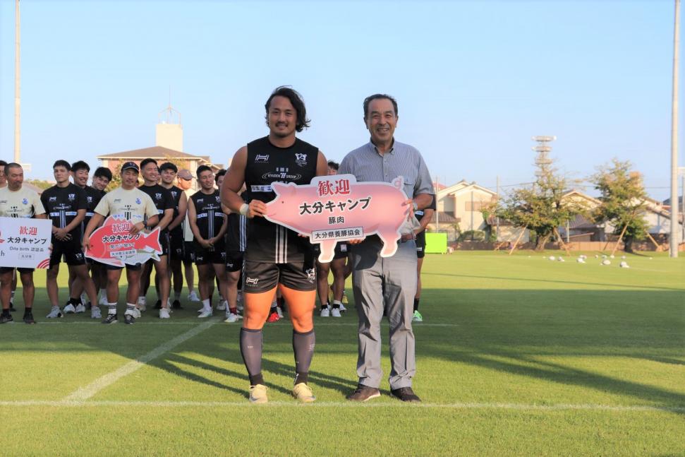 県養豚協会贈呈写真