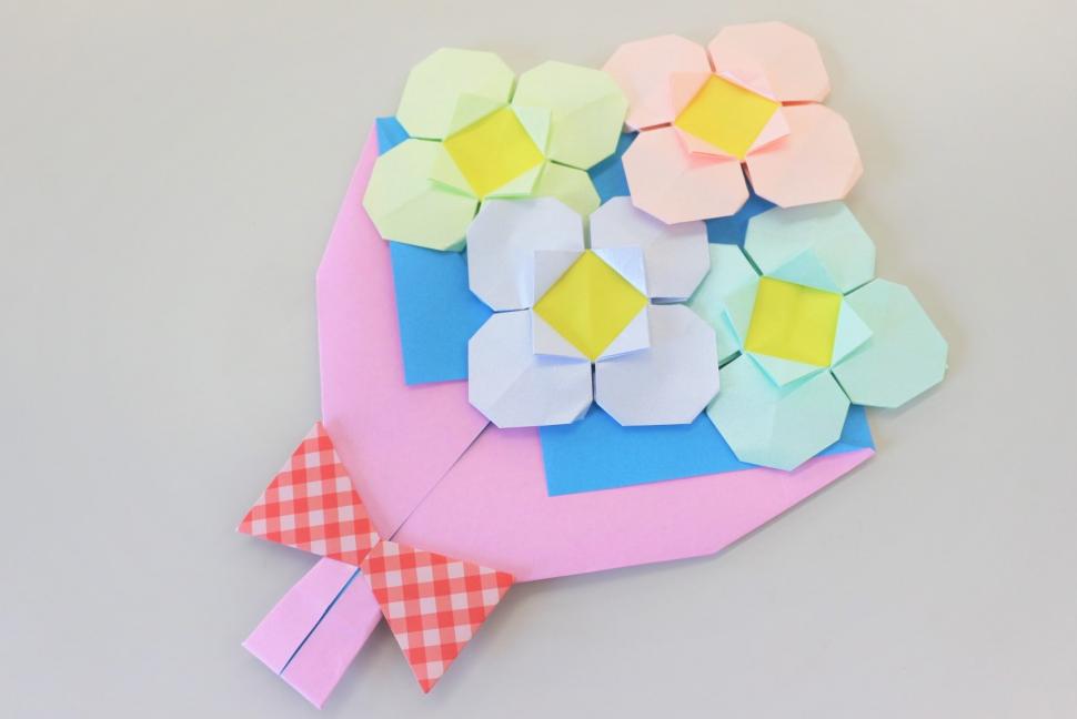 折り紙教室7月 作成予定の作品「花たば」