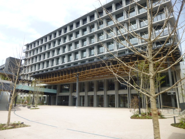 荷揚複合公共施設