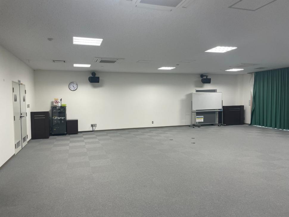 大会議室半面その2