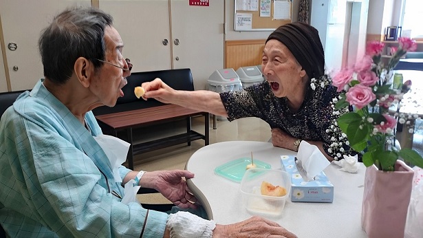 2024大分市人権フォトコンテスト入選作品「あ～ん！」 