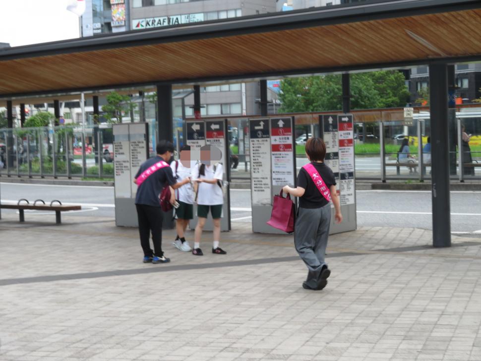 街頭キャンペーン1