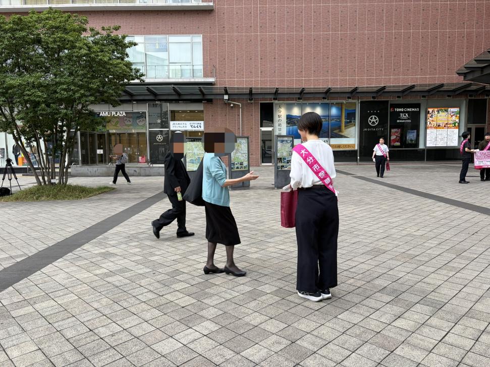 街頭キャンペーン2