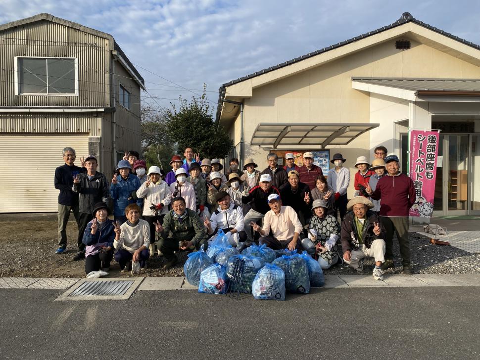 細区連合自治会の集合写真