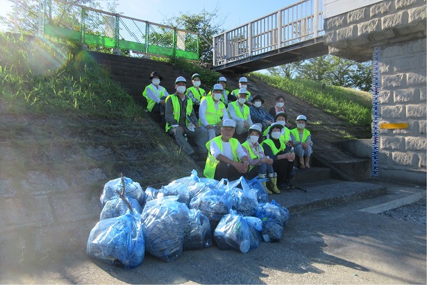 ボランティア三佐の集合写真