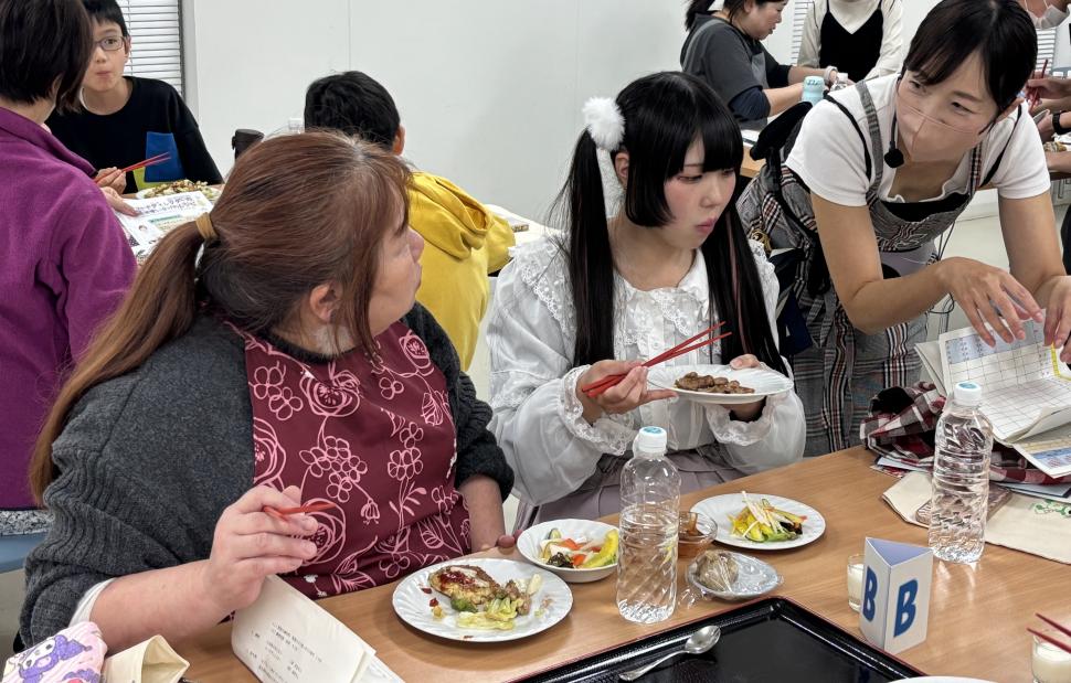 R6クッキング試食