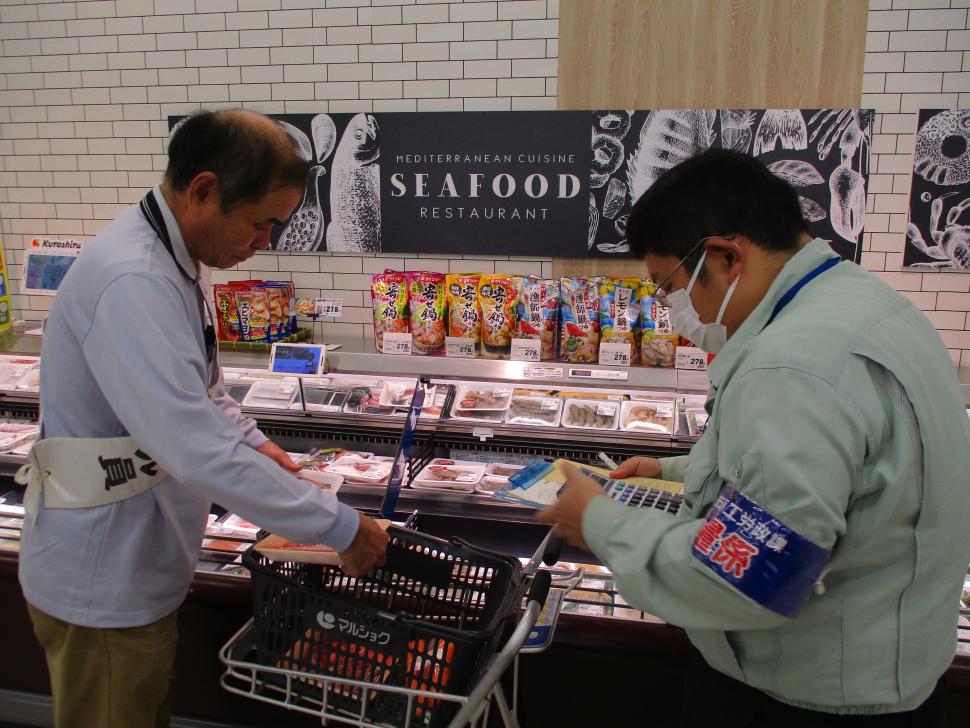 マルショク高城店での試買の写真