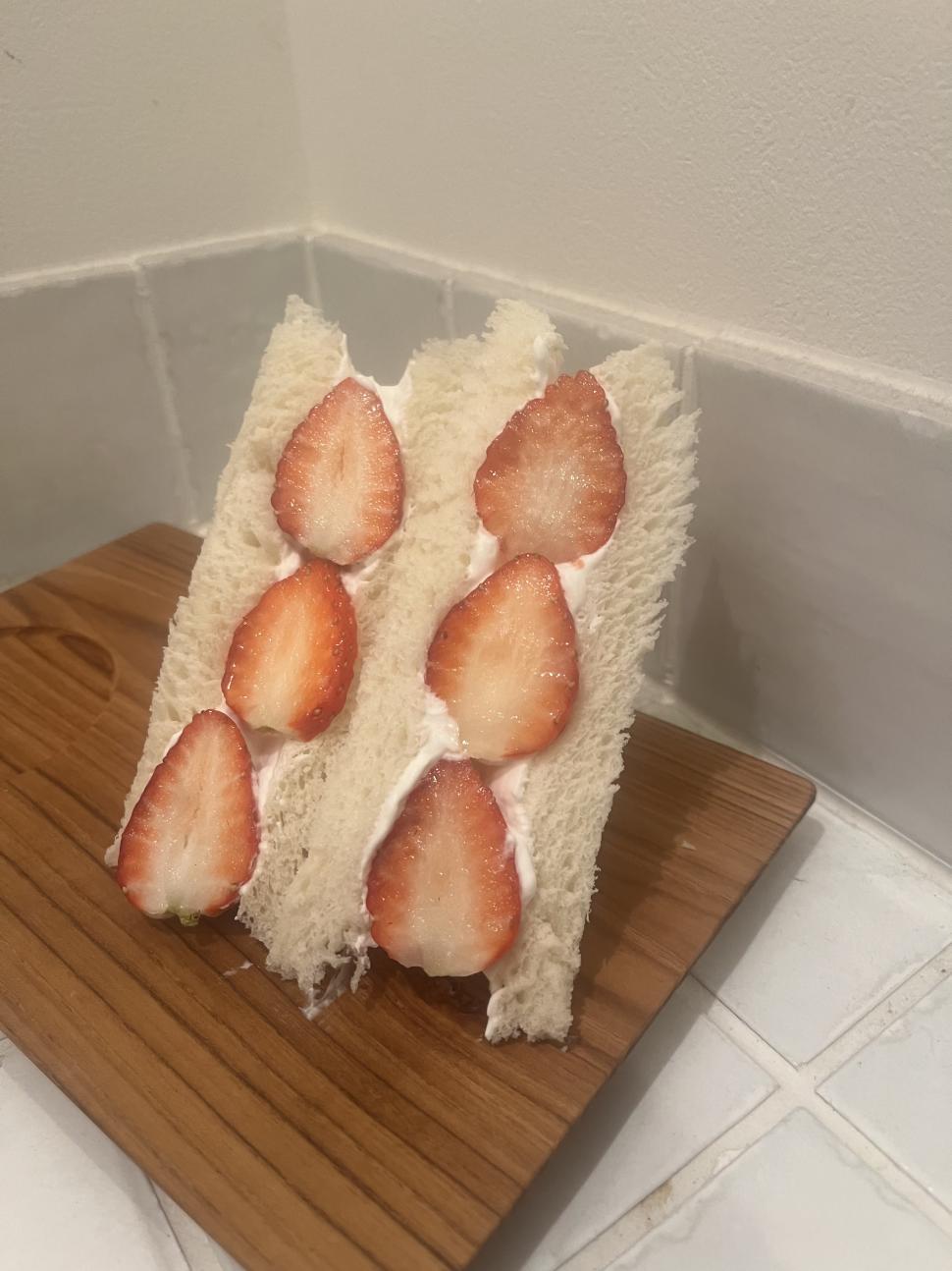 いちごサンド_投稿例2-1