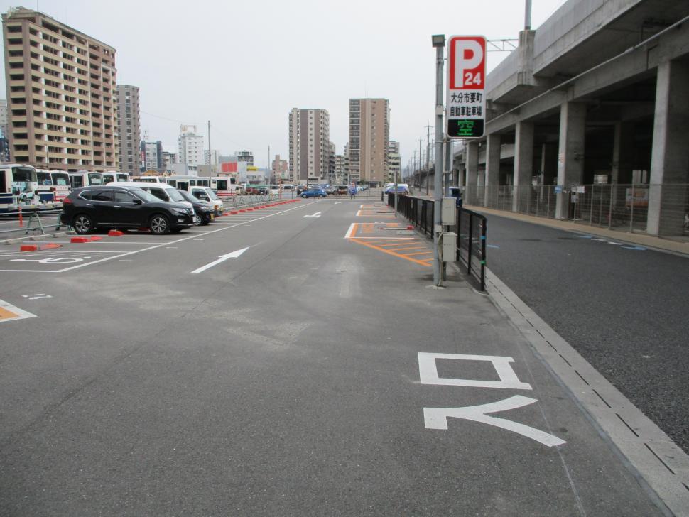 要町自動車駐車場