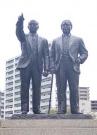 木下郁・上田保先生像の画像