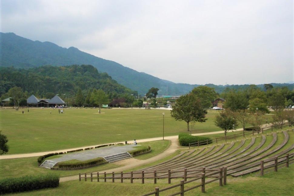 七瀬川自然公園野外ステージの写真