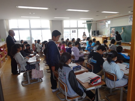 松岡小学校視察の画像3