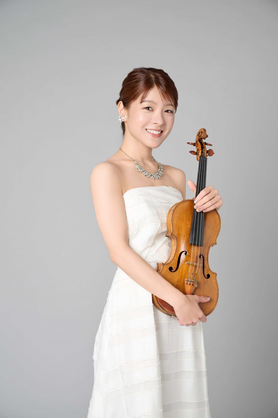 廣津留すみれさんの画像