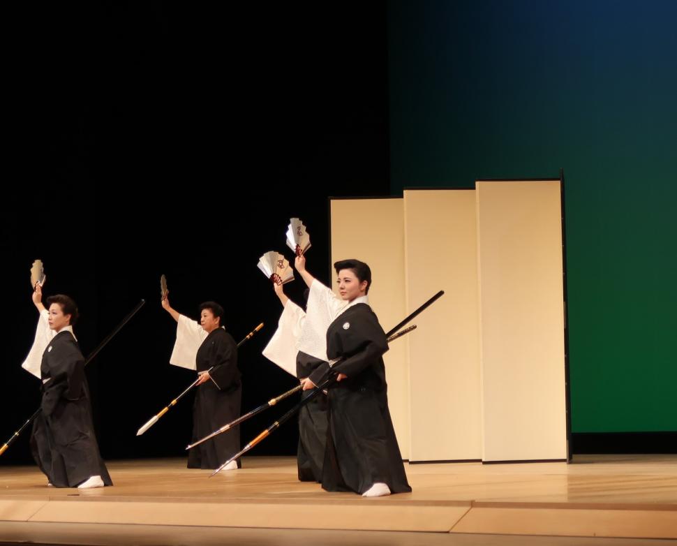  芸能まわり舞台写真