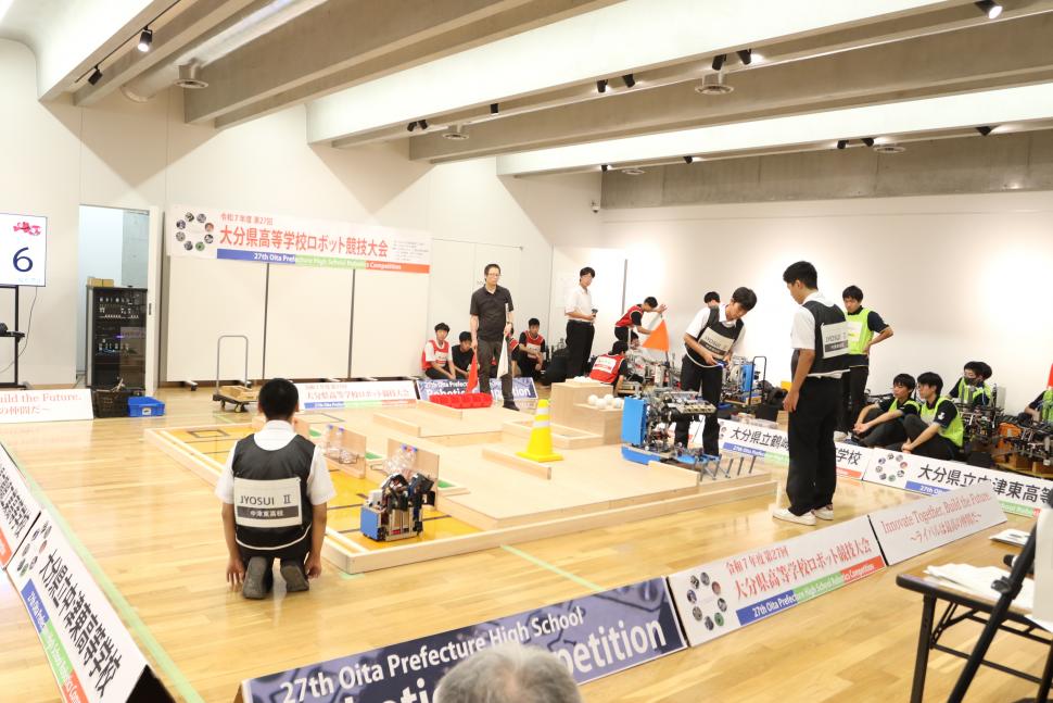 昨年のロボット競技大会の様子2