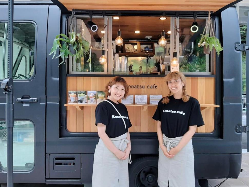 キッチンカー（ココナツカフェ）