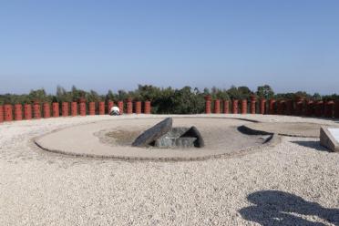 亀塚古墳墳頂（石棺）