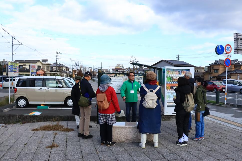 まちあるきガイド風景