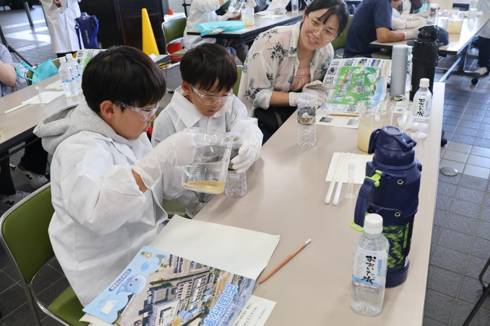 R8水道の部ろ過の実験