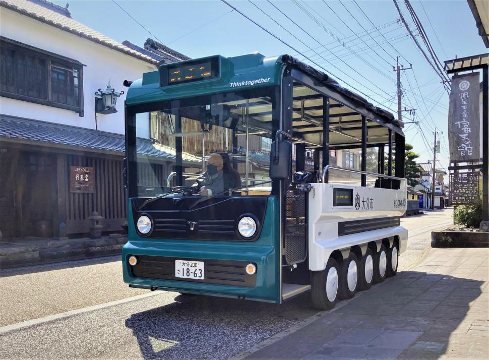 使用車両(ecom-10 3号機)