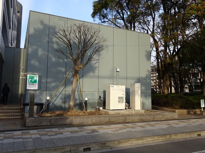 大分市役所本庁舎に設置した業務用燃料電池